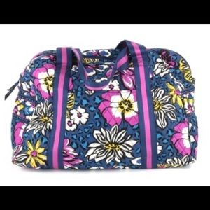 Vera Bradley Weekender bag